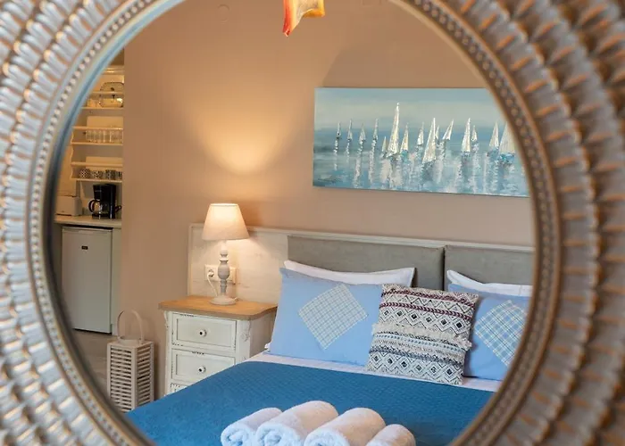 Aloe Studios, Waterfront Accommodation