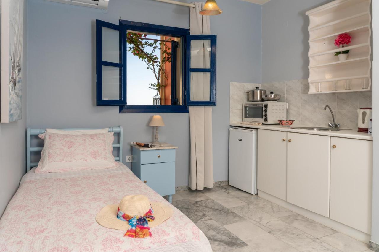 Aloe Studios, Waterfront Apartment Karavados